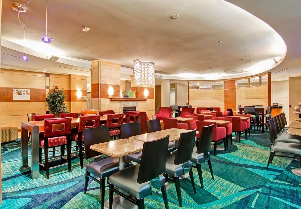 Springhill Suites Erie Esterno foto